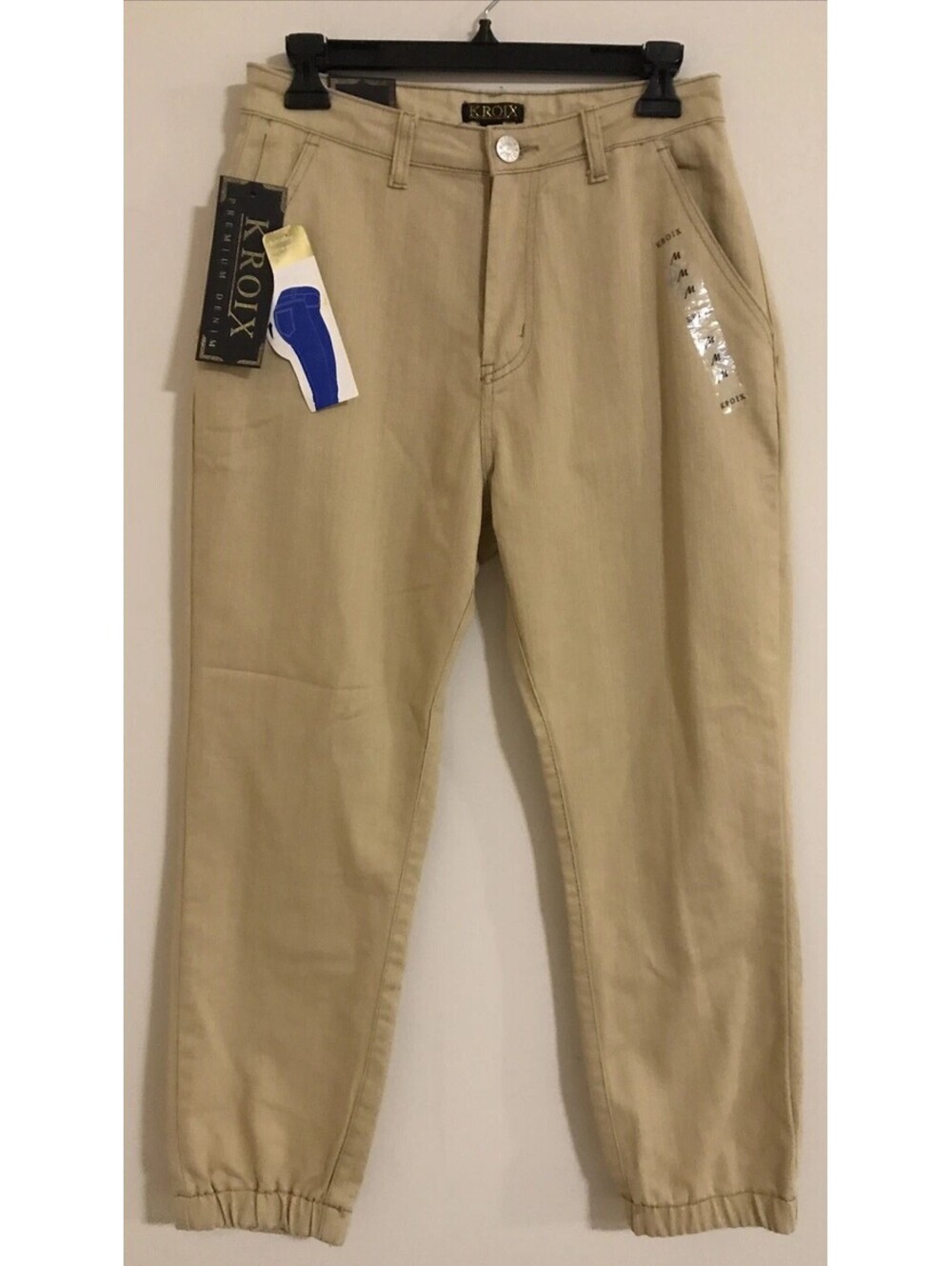 Kroix Womens Medium Beige Butt Lifting Curvy Perfit Fit Denim Joggers NWT! M417